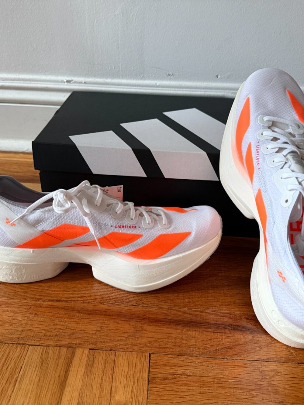 NWT Adidas Adizero Adios Pro 4 - Size 8.5 - Picture 4 of 5